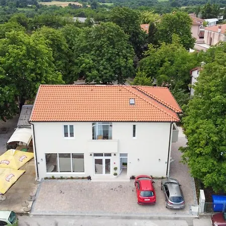 In Gimino Gasthof Žminj